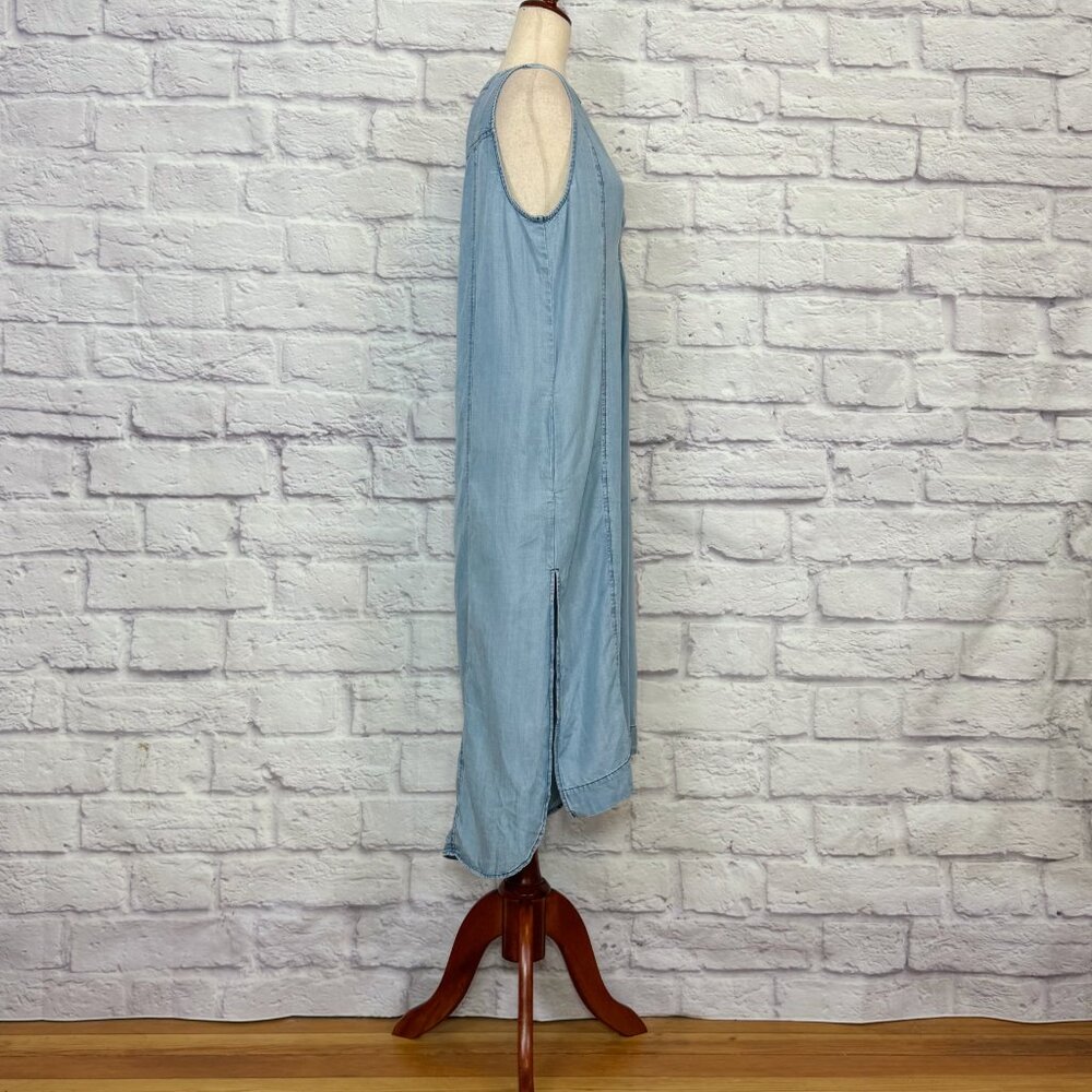 Lovestitch Chambray Midi Dress - Picture 3 of 6